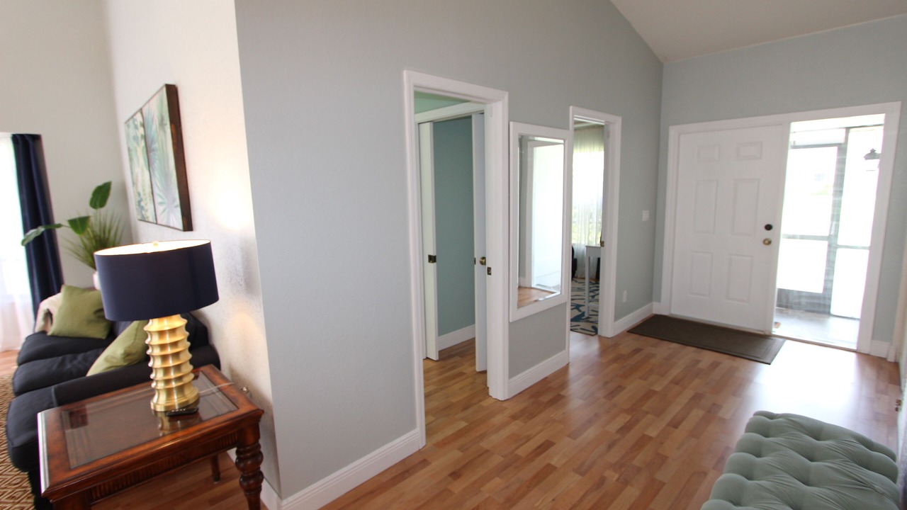 Photo of Livingroom in Parkdale