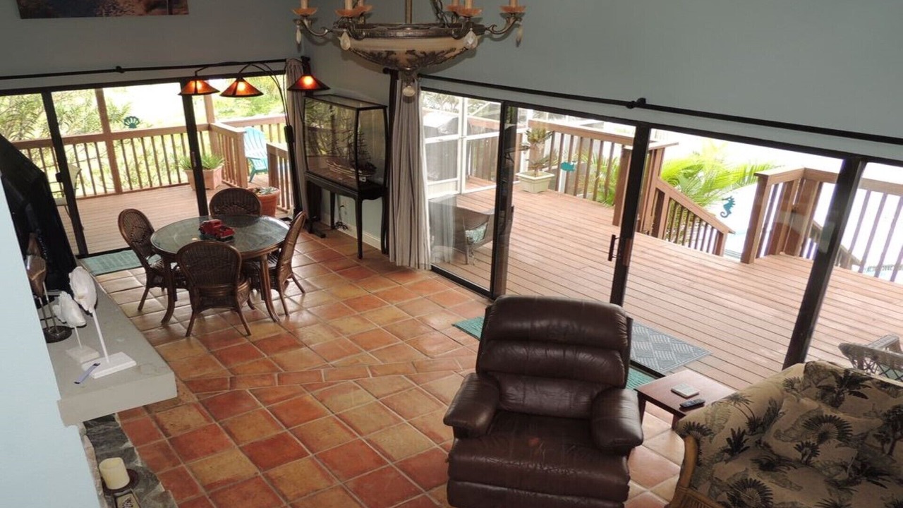 Photo of Livingroom in Spring Hill