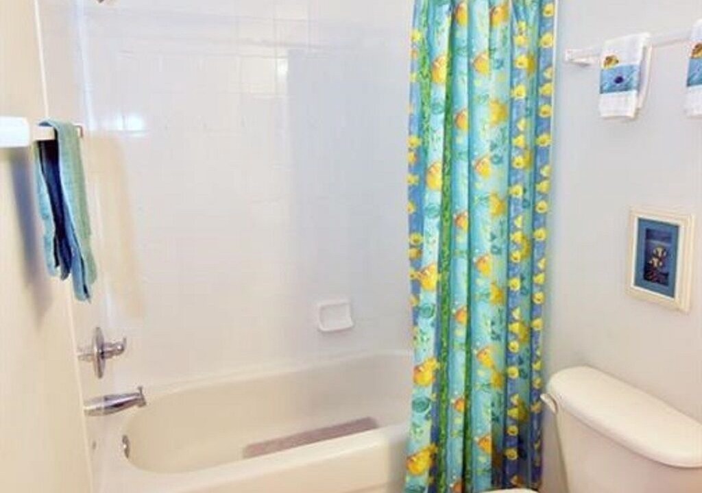 Photo of Bathroom in Heritage Palms