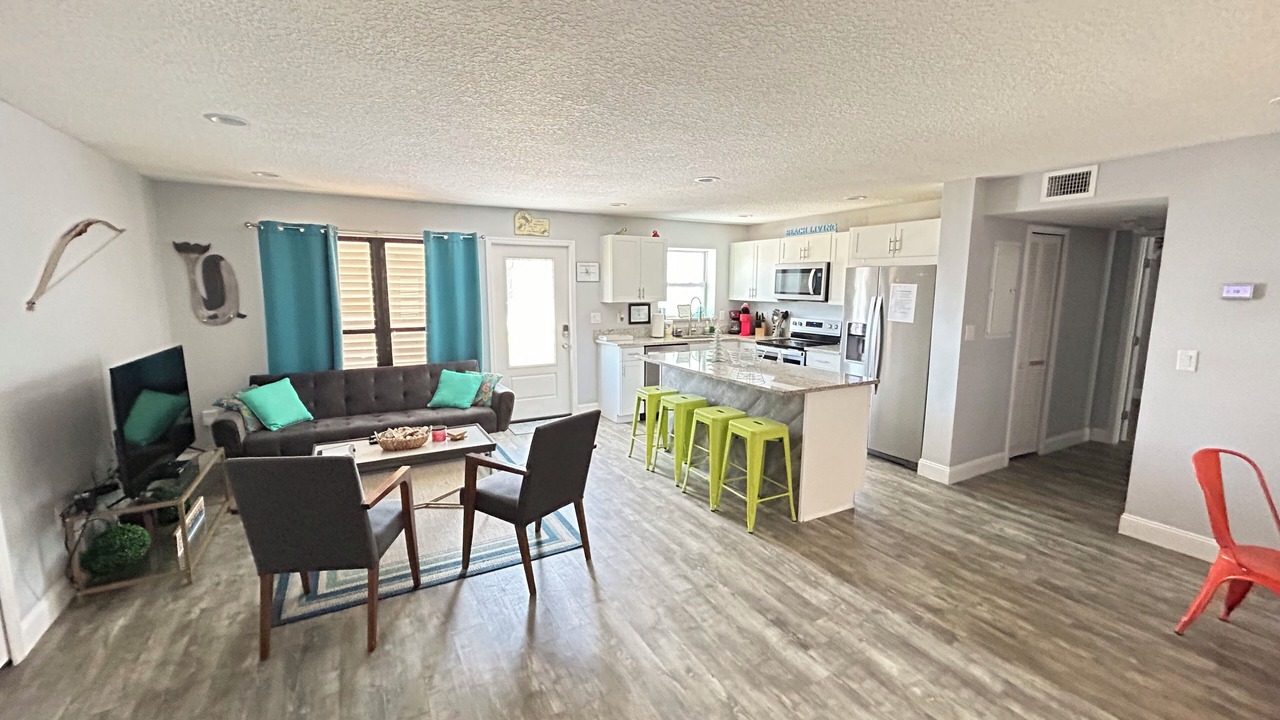 Photo of Livingroom in Seacoast Shores