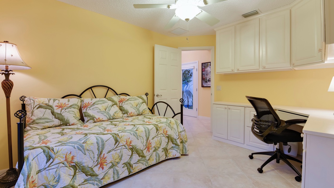 Photo of Bedroom in The Villages