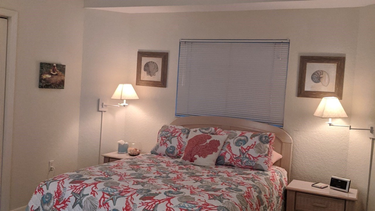 Photo of Bedroom in Burnt Store Isles