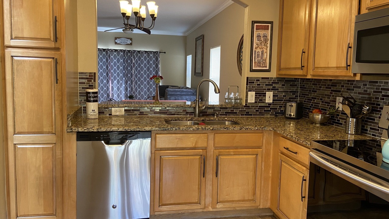 Photo of Kitchen in Meadow Woods