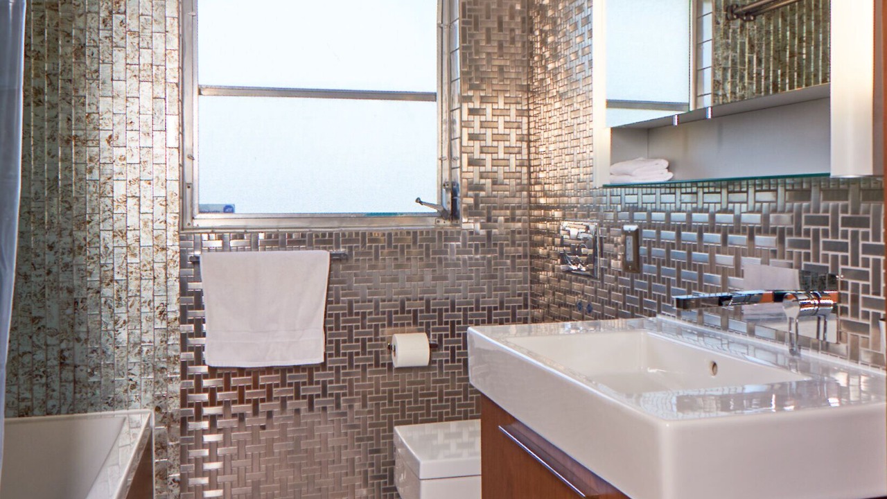 Photo of Bathroom in Tarpon Springs