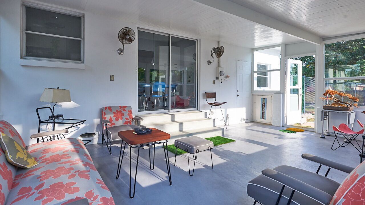 Photo of Patio Balcony in Tarpon Springs