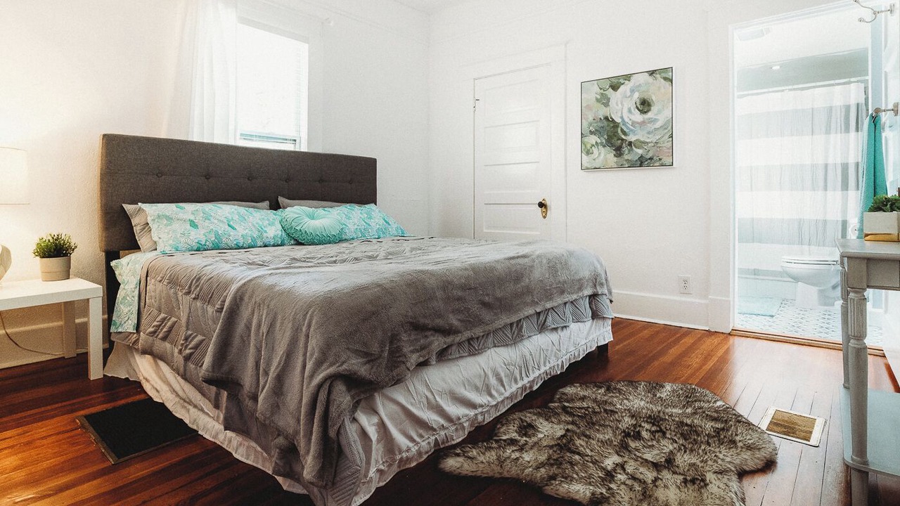 Photo of Bedroom in Historic Uptown