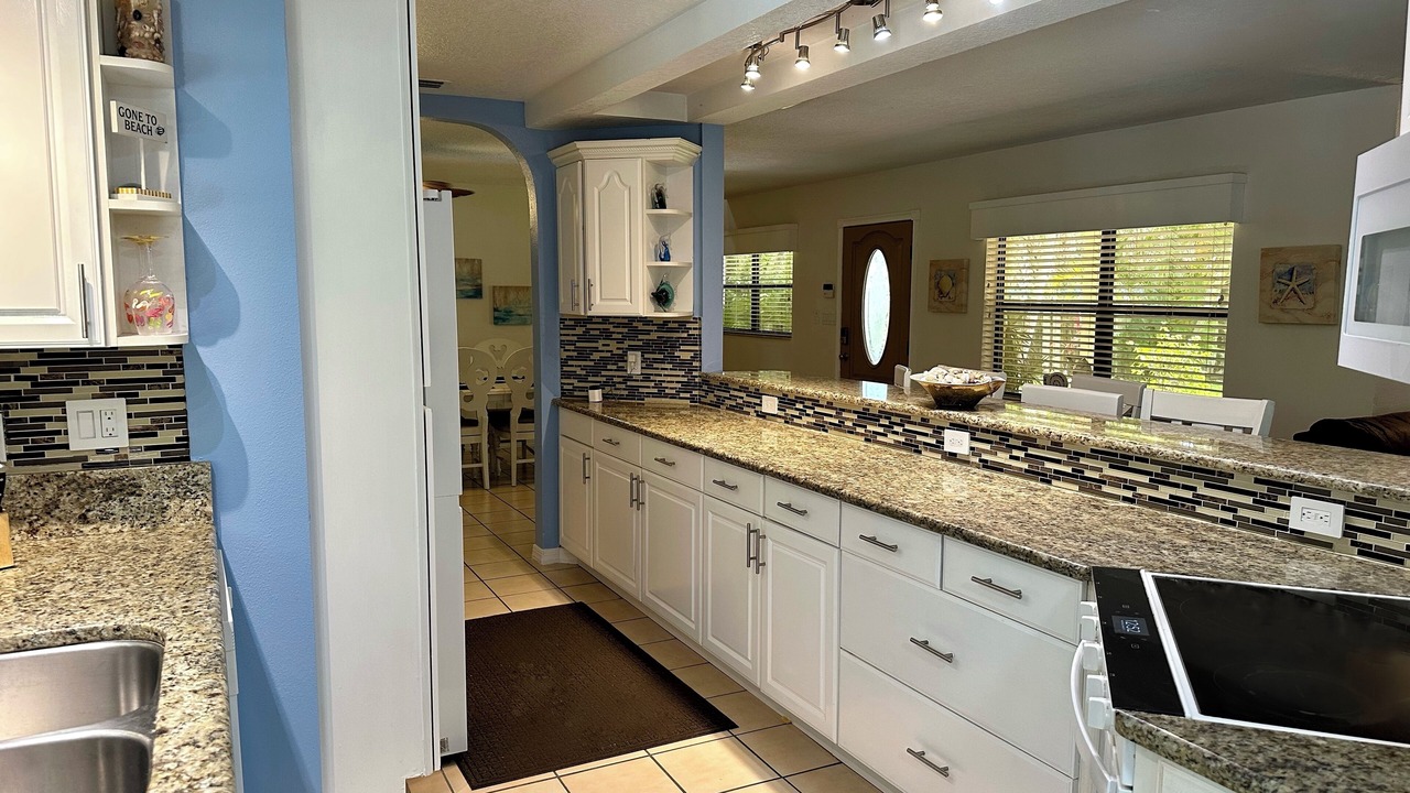 Photo of Kitchen in Ocean Woods
