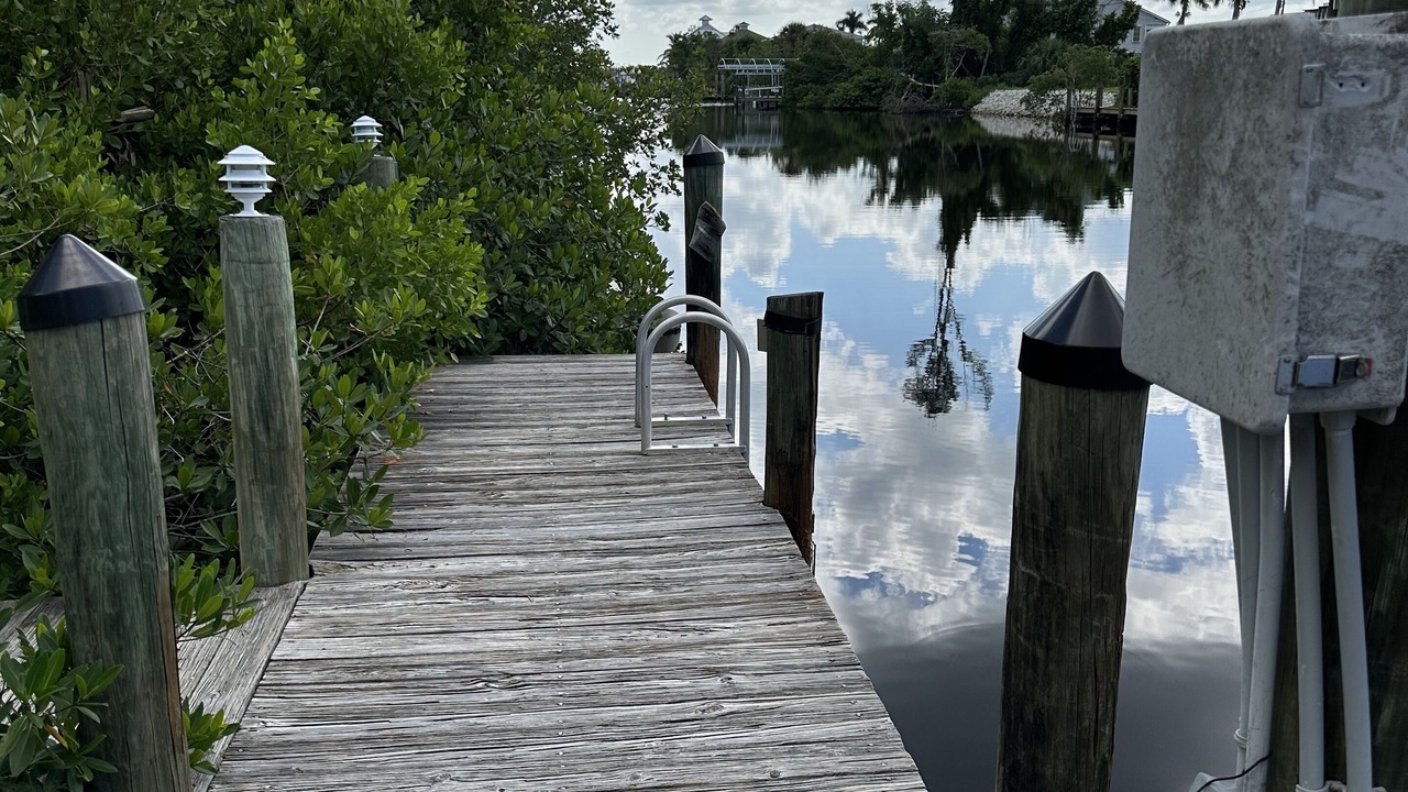 Photo of Outdoor in Pine Island Center