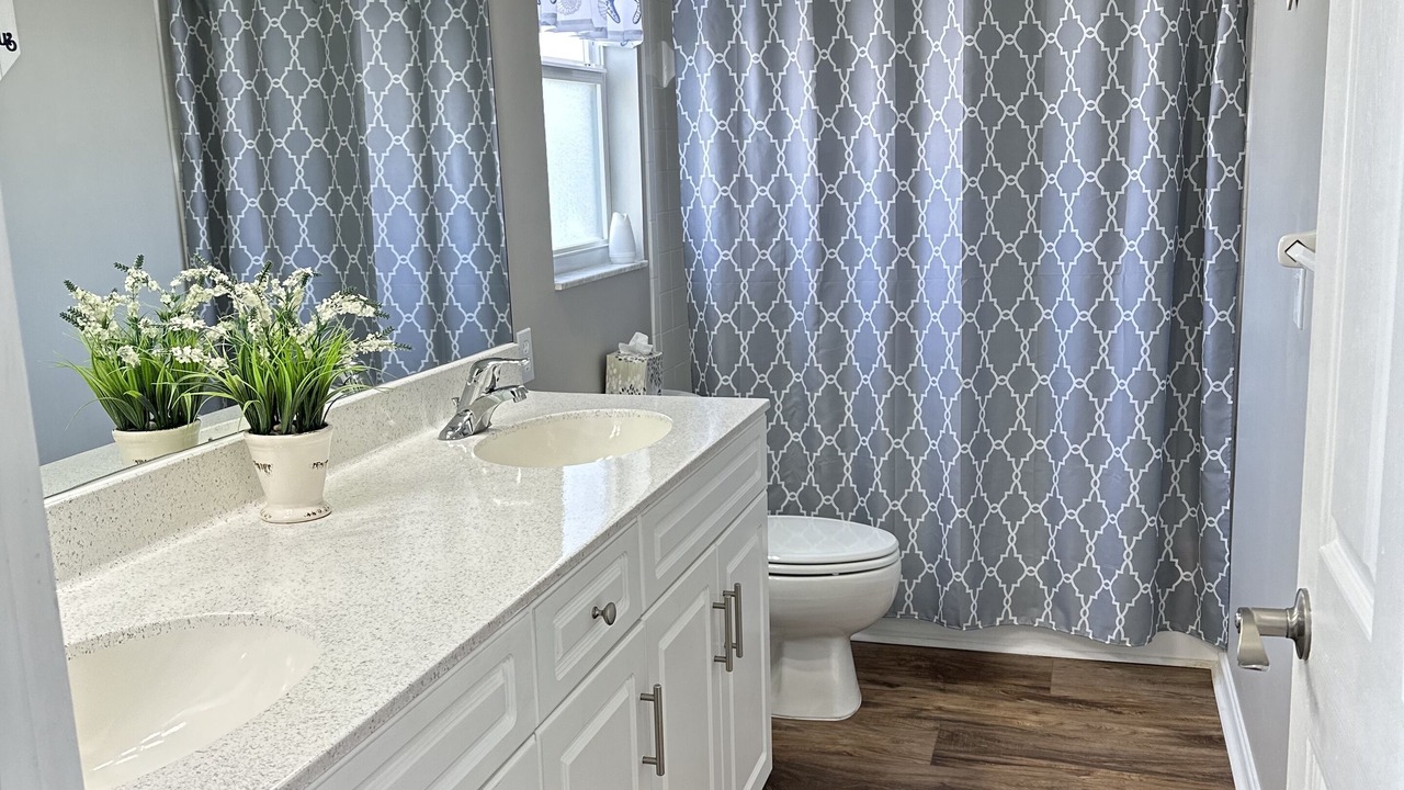 Photo of Bathroom in Pine Island Center