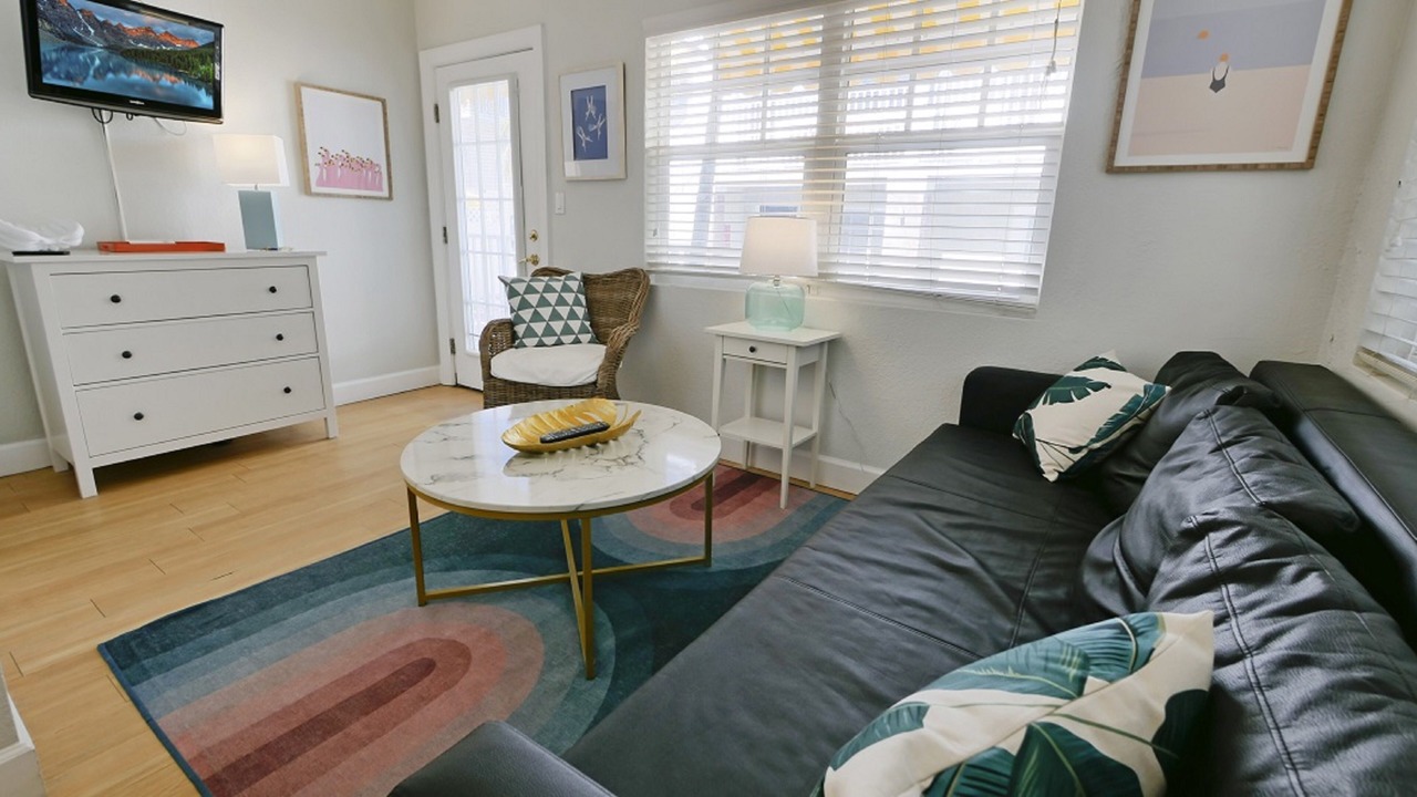 Photo of Livingroom in Pass-a-Grille