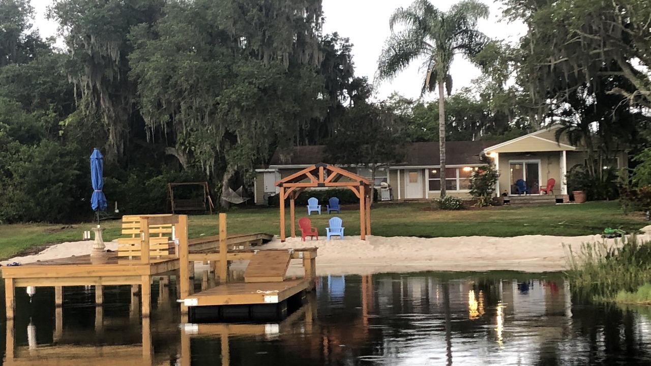 Photo of Outdoor in Crooked Lake