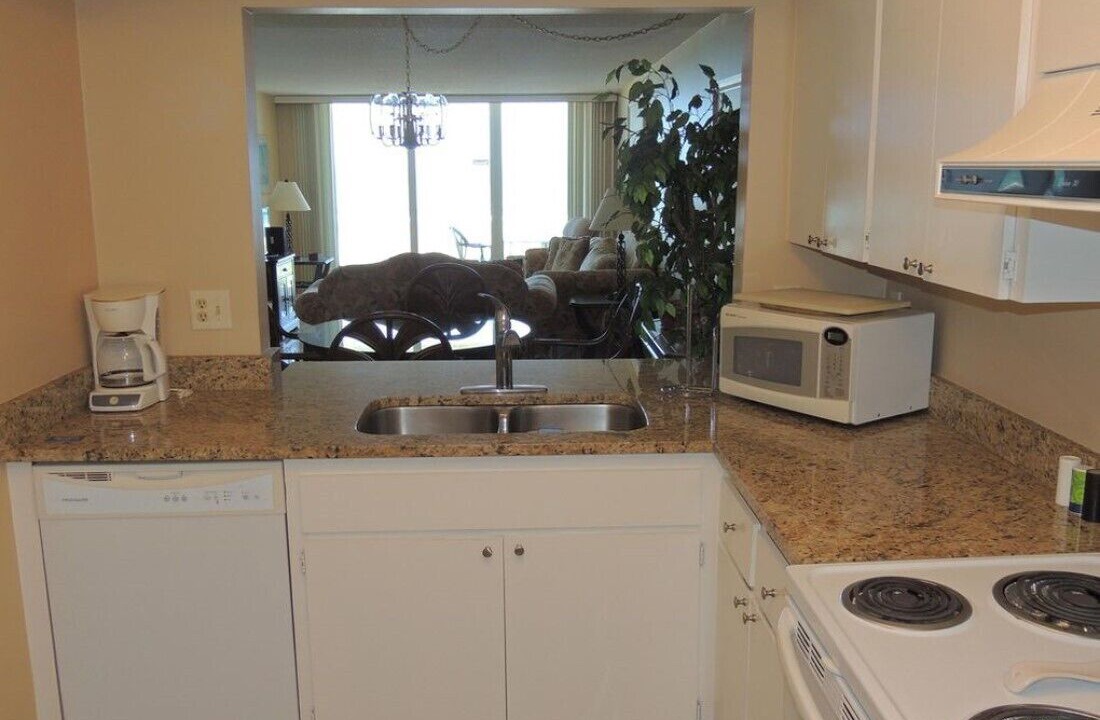 Photo of Kitchen in Crescent Beach