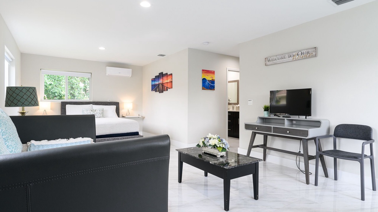 Photo of Bedroom in Lighthouse Point