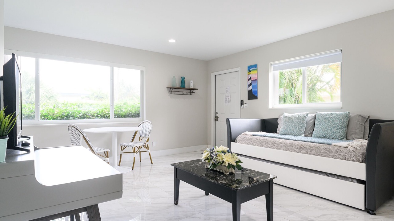 Photo of Livingroom in Lighthouse Point