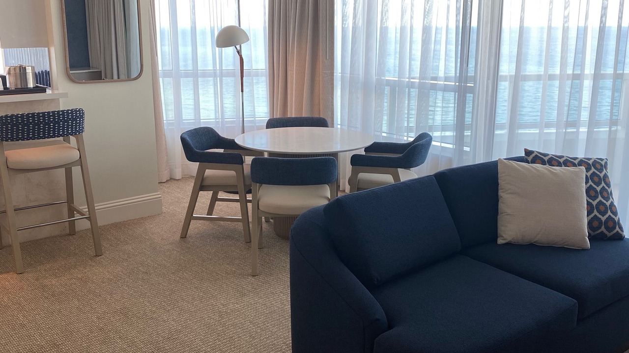Photo of Livingroom in Mid Beach