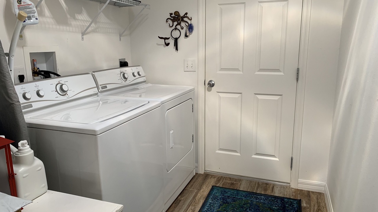 Photo of Bedroom in Duval