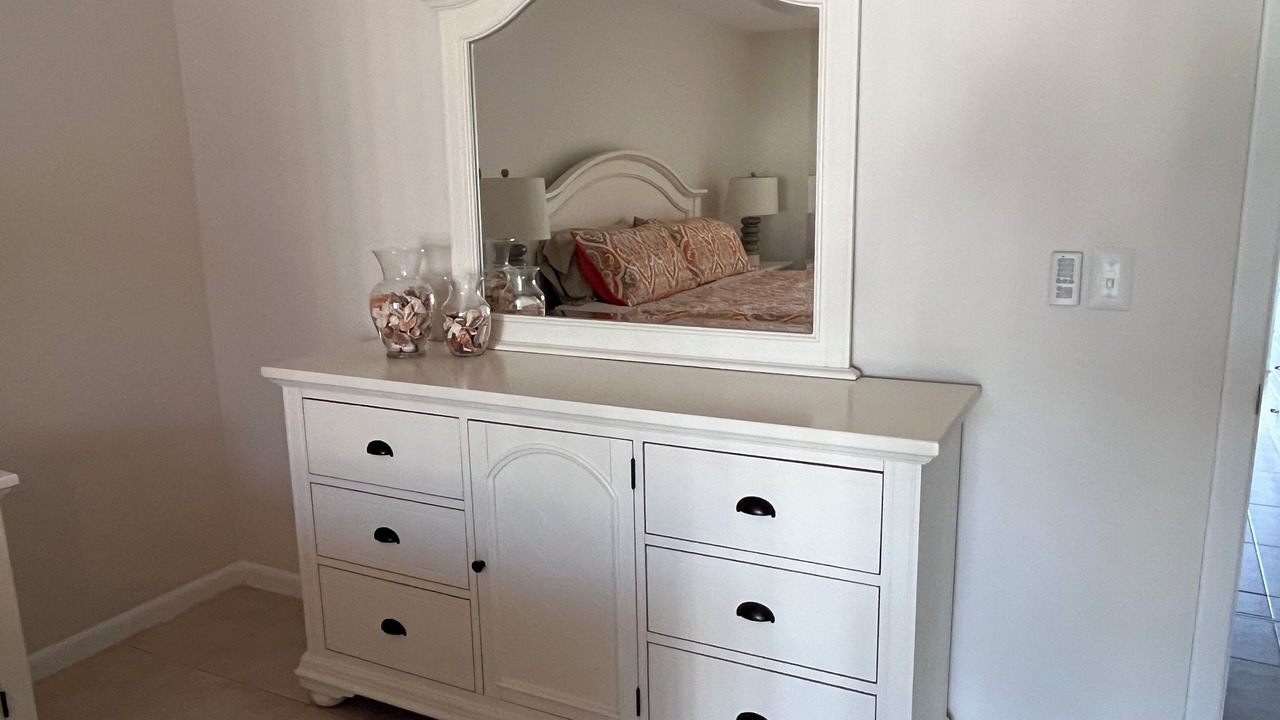 Photo of Bedroom in Englewood South