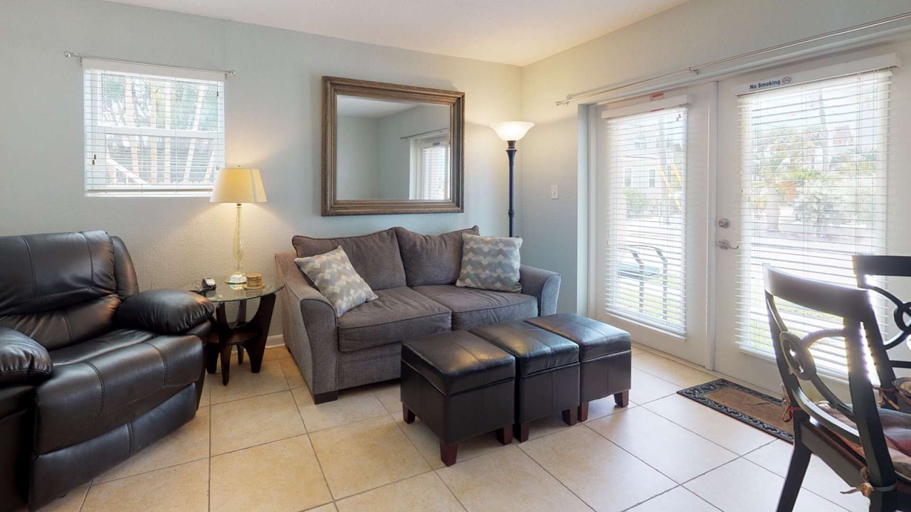 Photo of Livingroom in Pass-a-Grille Historic District