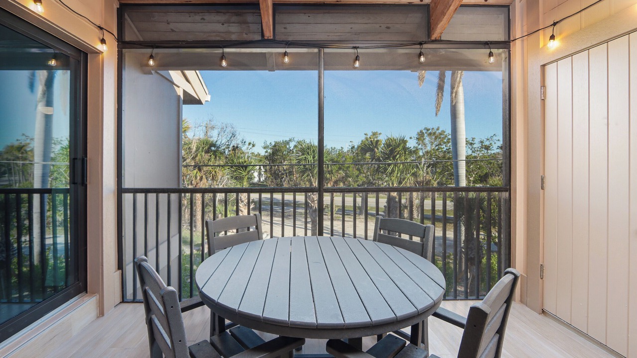 Photo of Outdoor in Beachview Country Club Estates