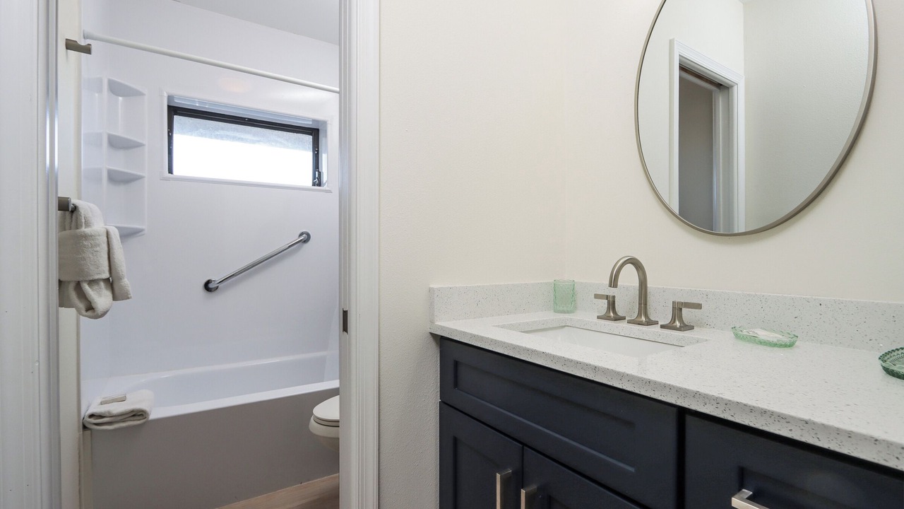 Photo of Bathroom in Beachview Country Club Estates