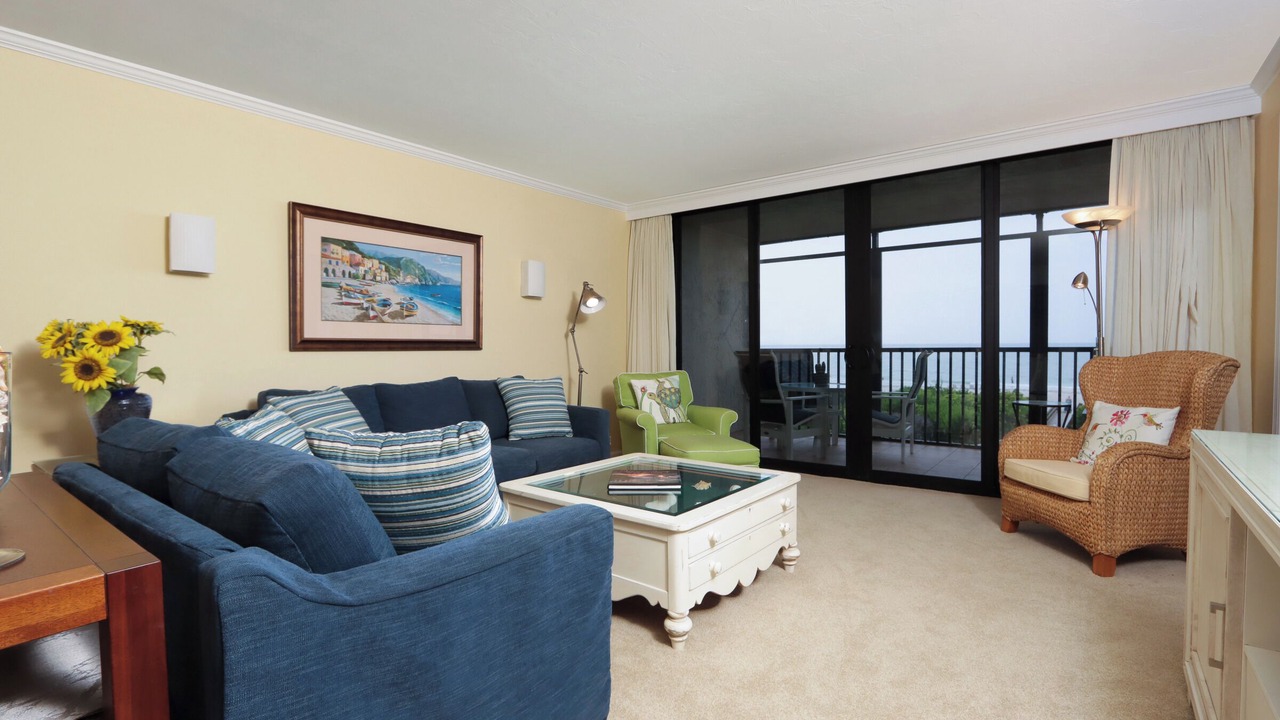 Photo of Livingroom in Beachview Country Club Estates