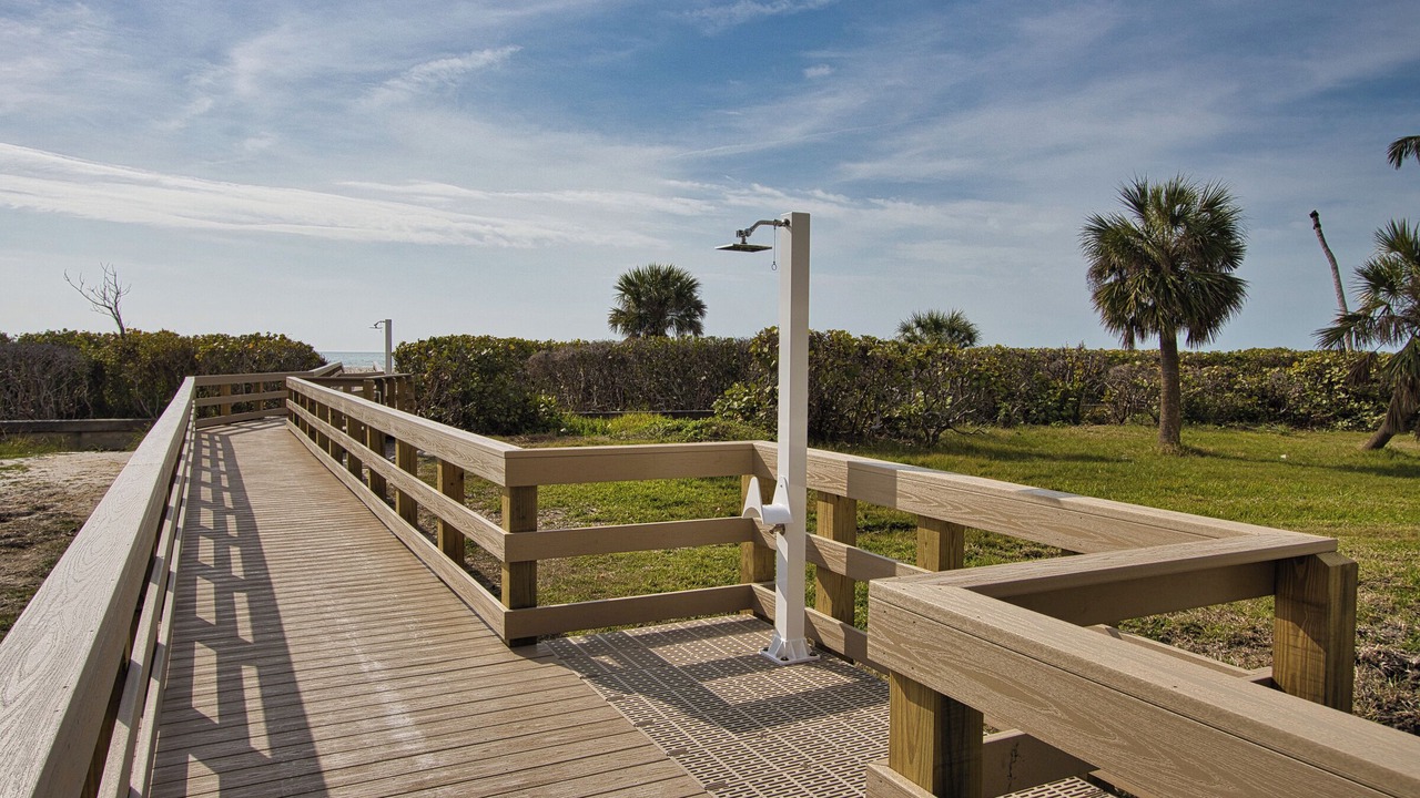 Photo of Outdoor in Beachview Country Club Estates