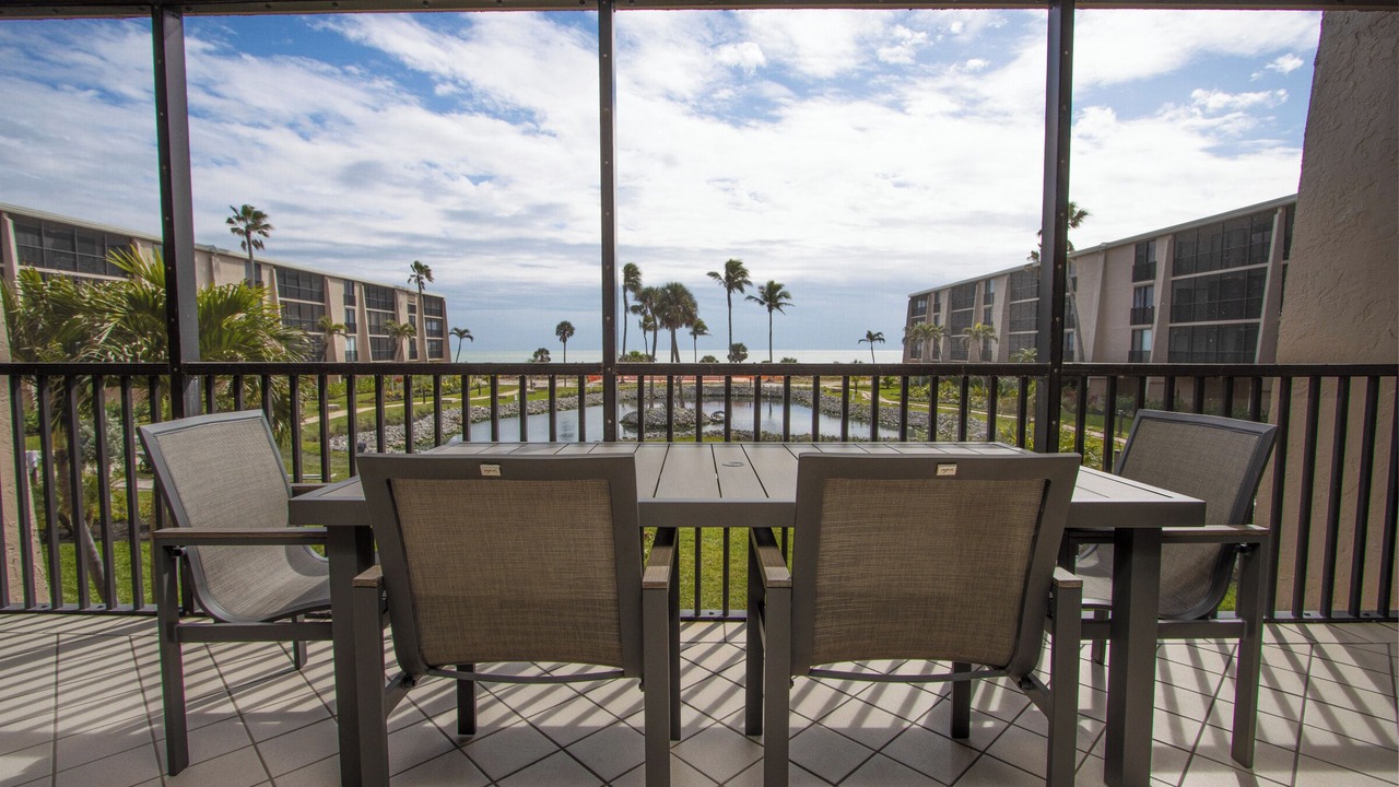 Photo of Outdoor in Beachview Country Club Estates