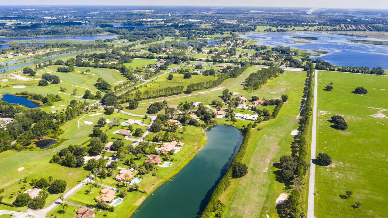 Photo of Outdoor in Groveland