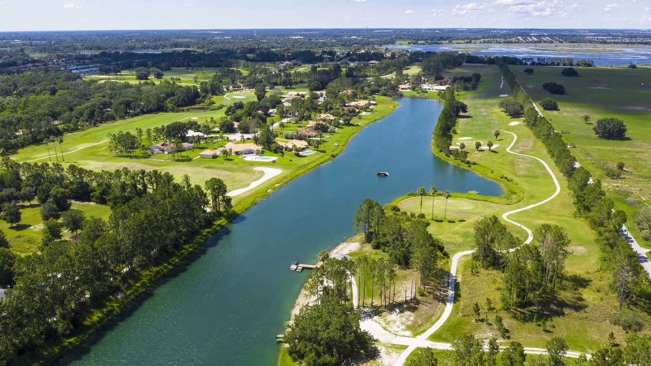 Photo of Outdoor in Groveland