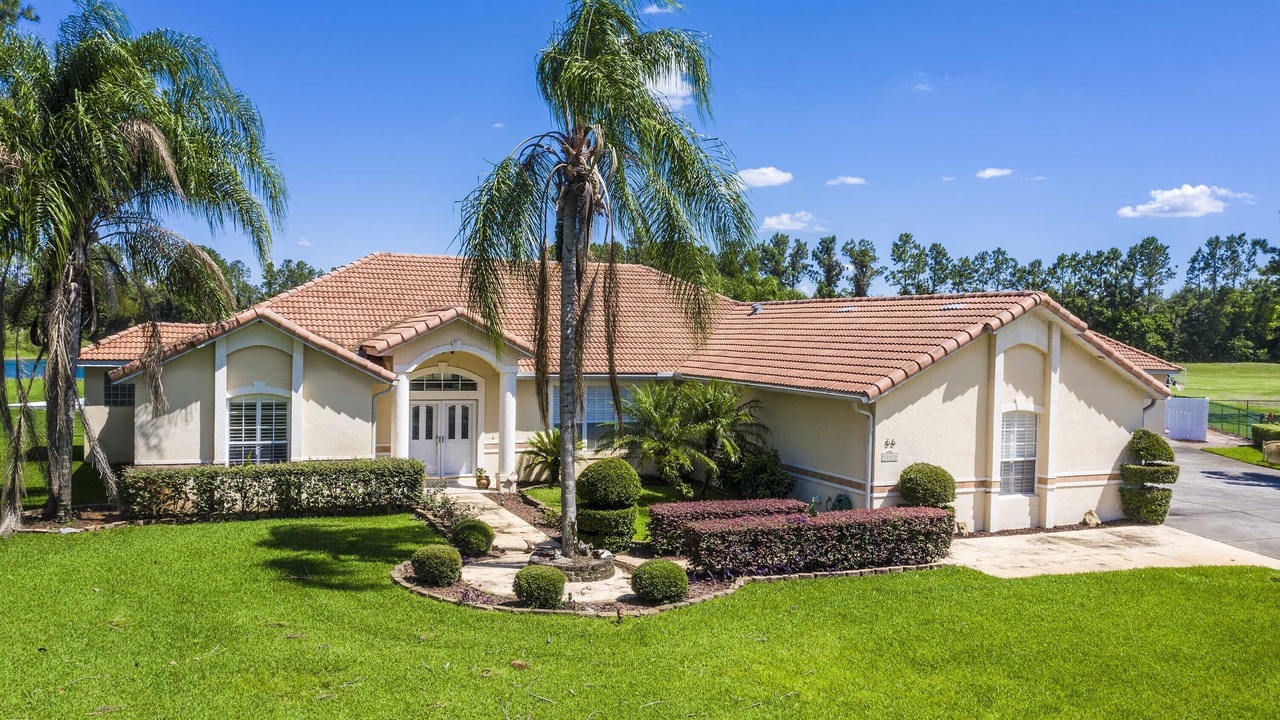 Photo of Outdoor in Groveland