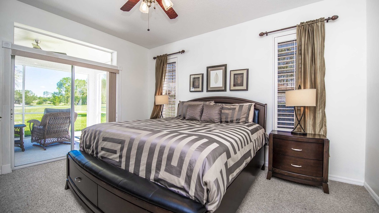 Photo of Bedroom in Groveland