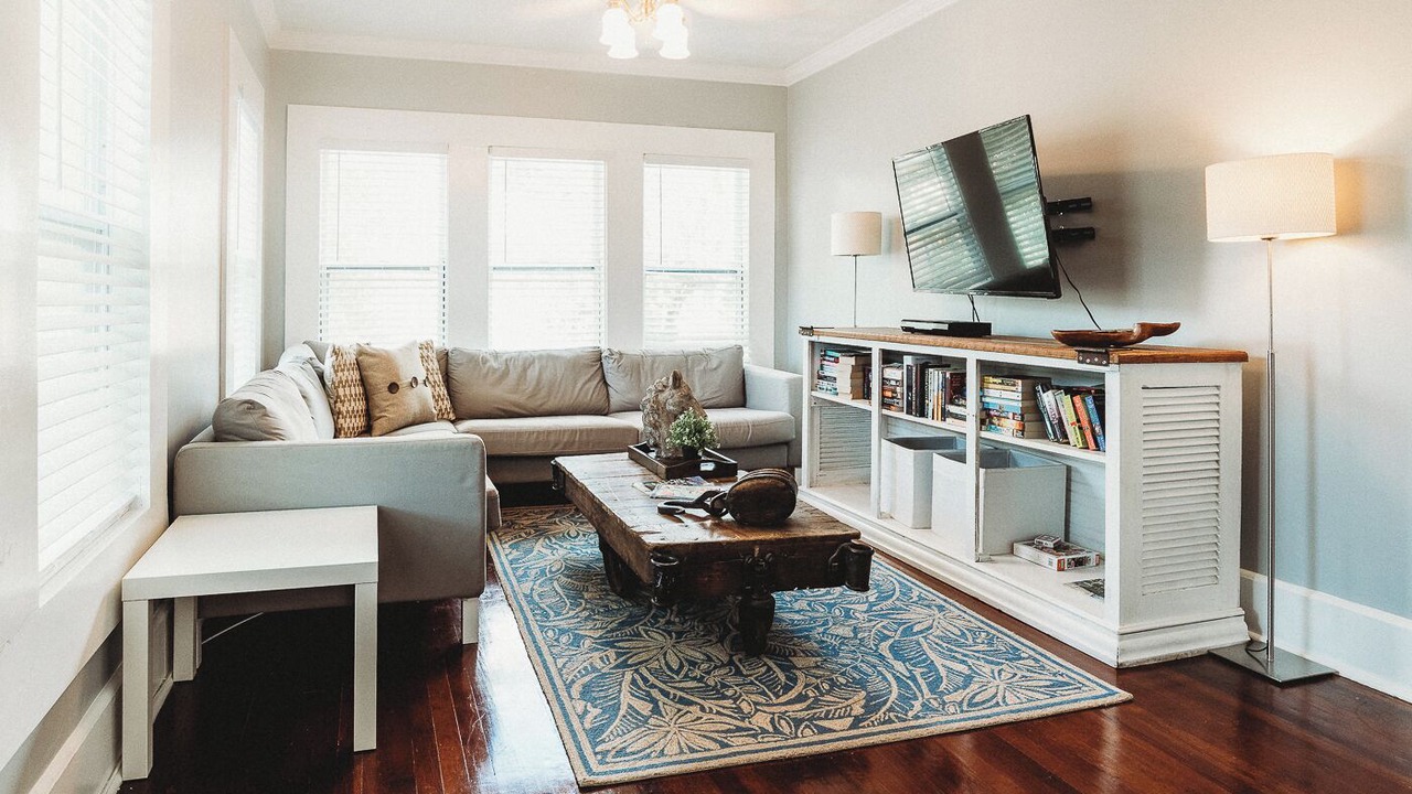 Photo of Livingroom in Historic Uptown