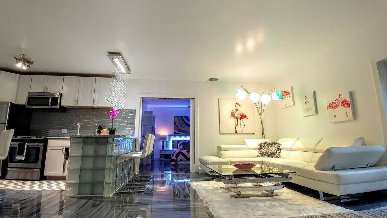Photo of Livingroom in Oakes Estates