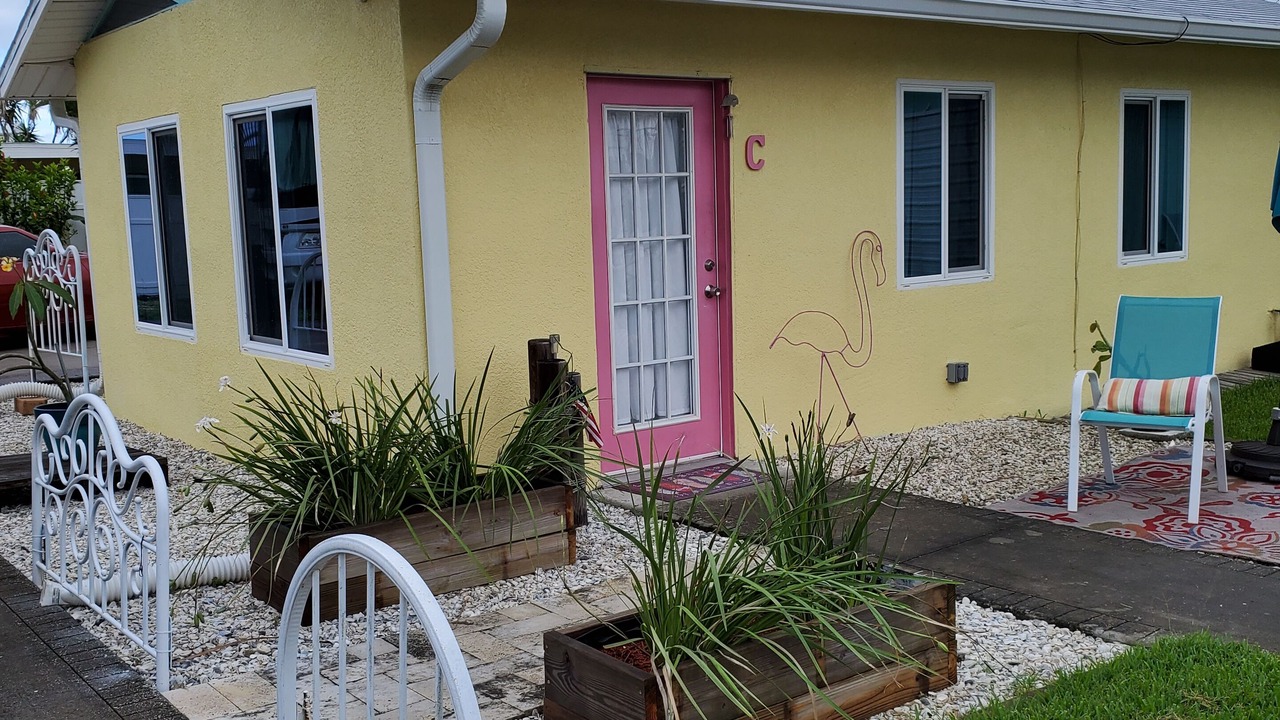 Photo of Outdoor in Hudson Beach Estates