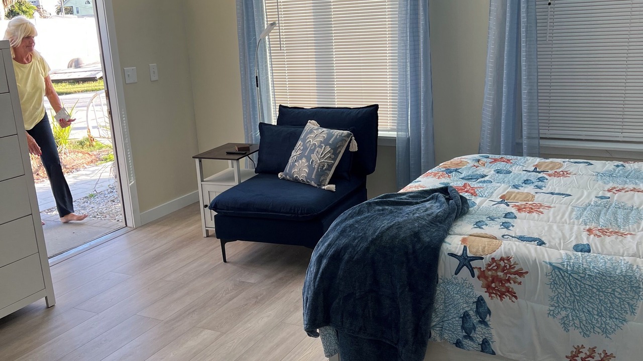 Photo of Bedroom in Hudson Beach Estates