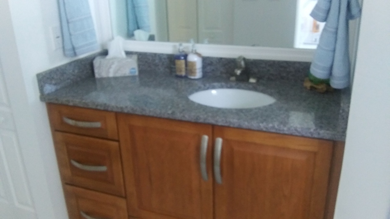 Photo of Bathroom in Weeki Wachee Gardens