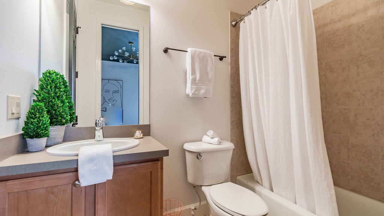 Photo of Bathroom in Courier City - Oscawana