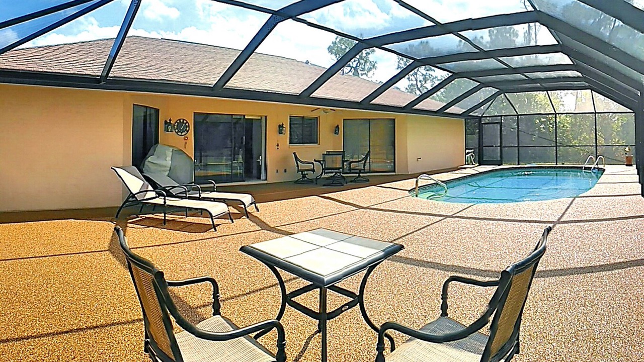 Photo of Outdoor in Joel