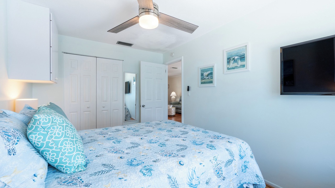 Photo of Bedroom in Bradenton Beach