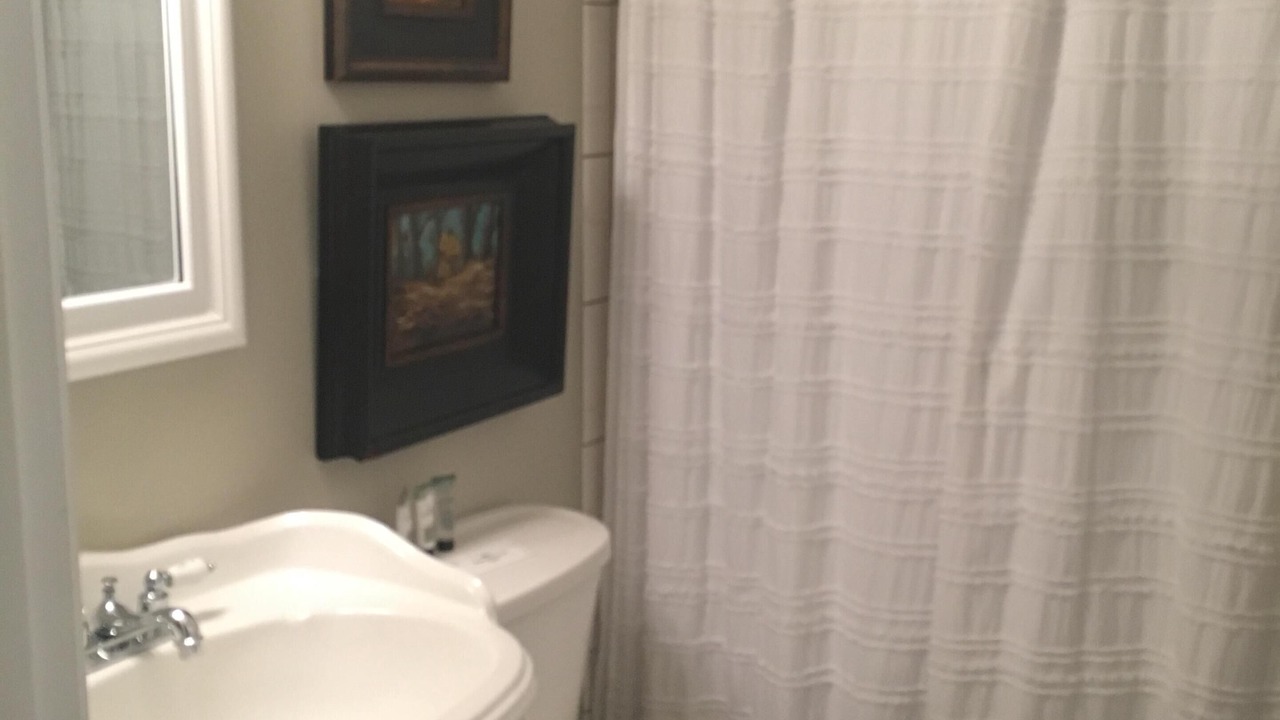 Photo of Bathroom in Roswell