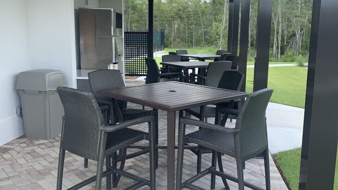 Photo of Outdoor in Naples Heritage