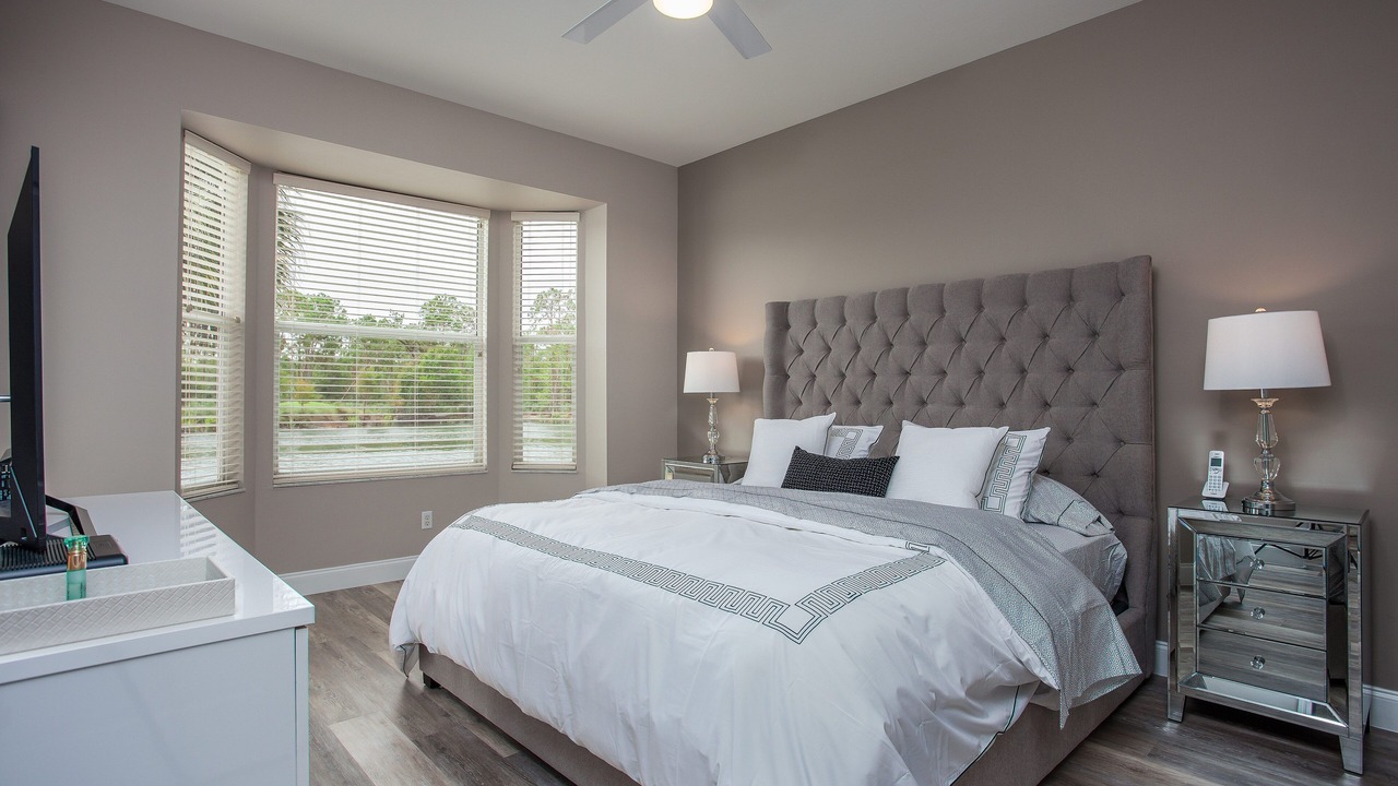 Photo of Bedroom in Naples Heritage
