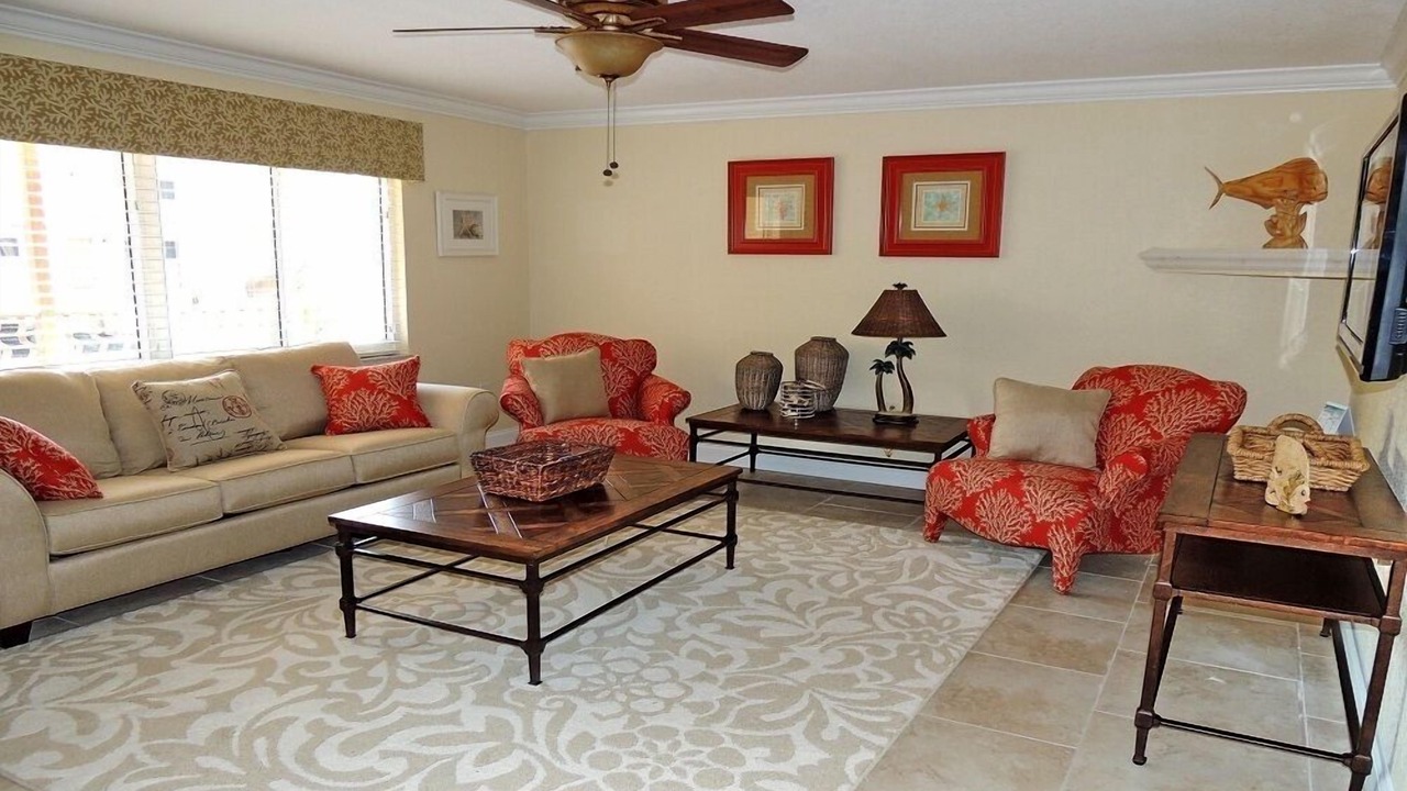 Photo of Livingroom in Treasure Island