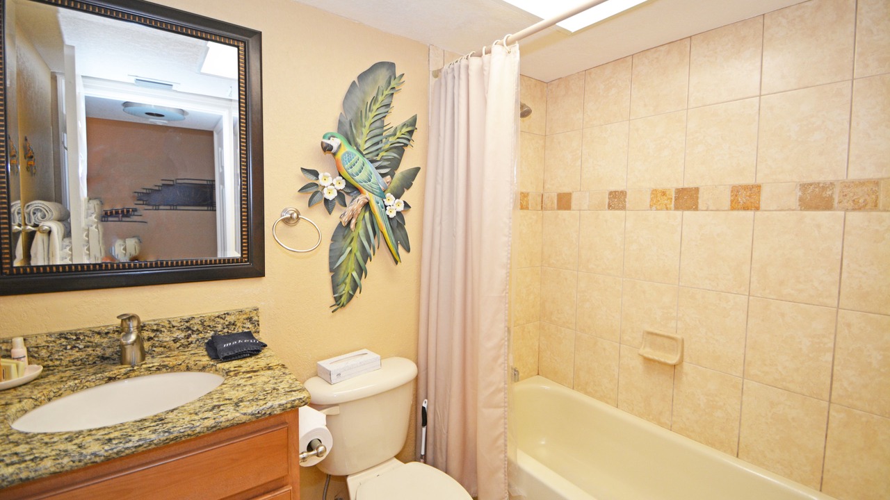 Photo of Bathroom in Treasure Island