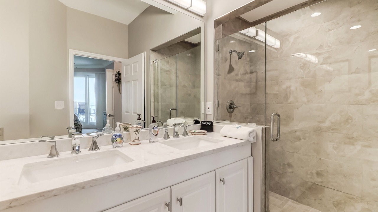 Photo of Bathroom in Amelia City