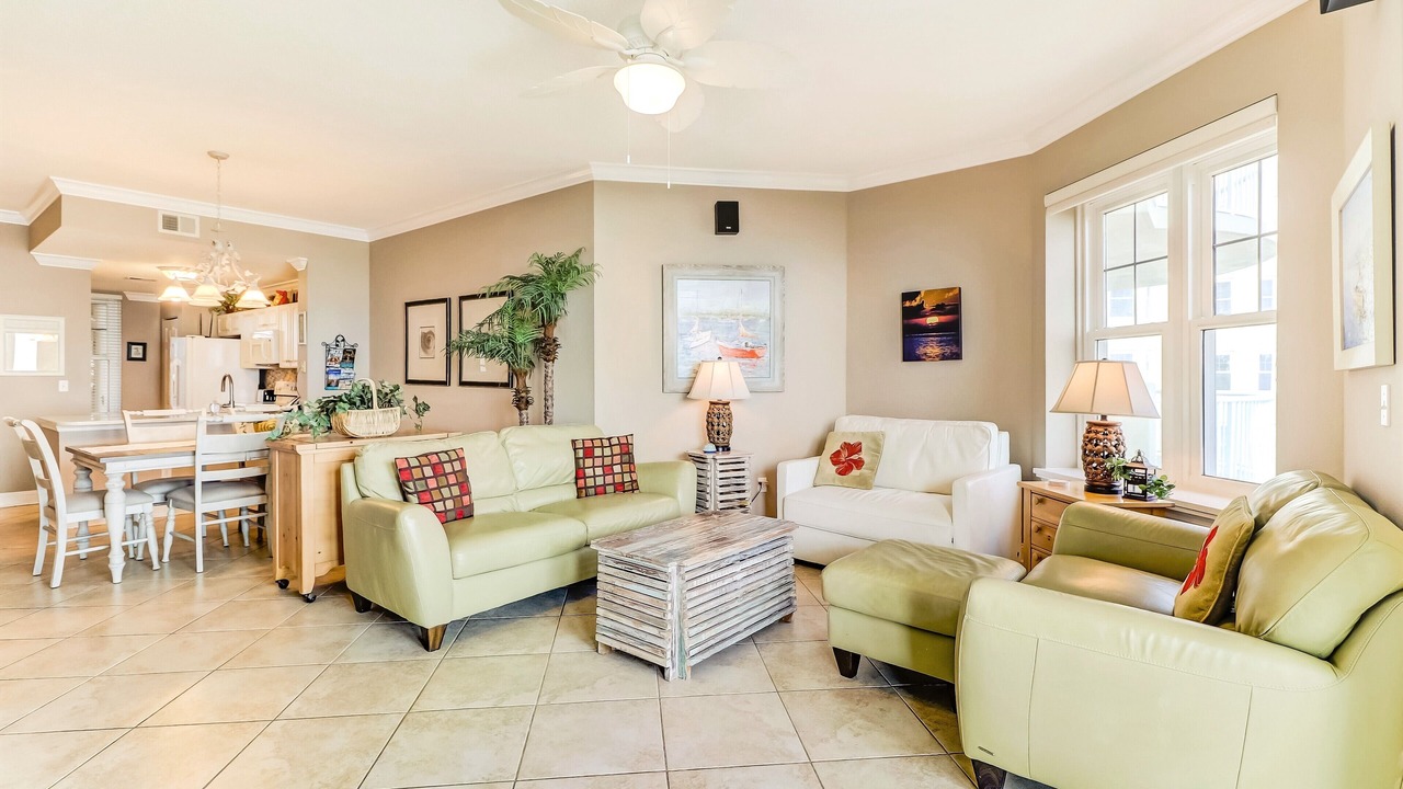Photo of Livingroom in Amelia City