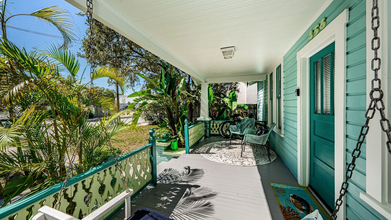 Photo of Patio Balcony in Downtown Dunedin