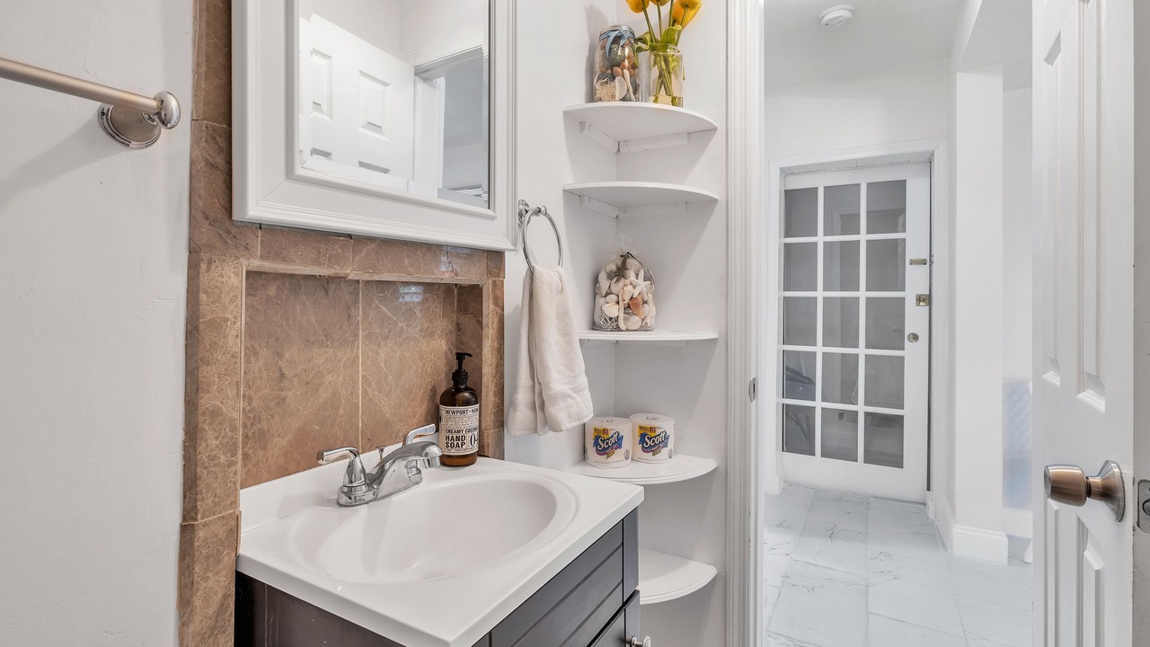 Photo of Bathroom in Bay Crest Park