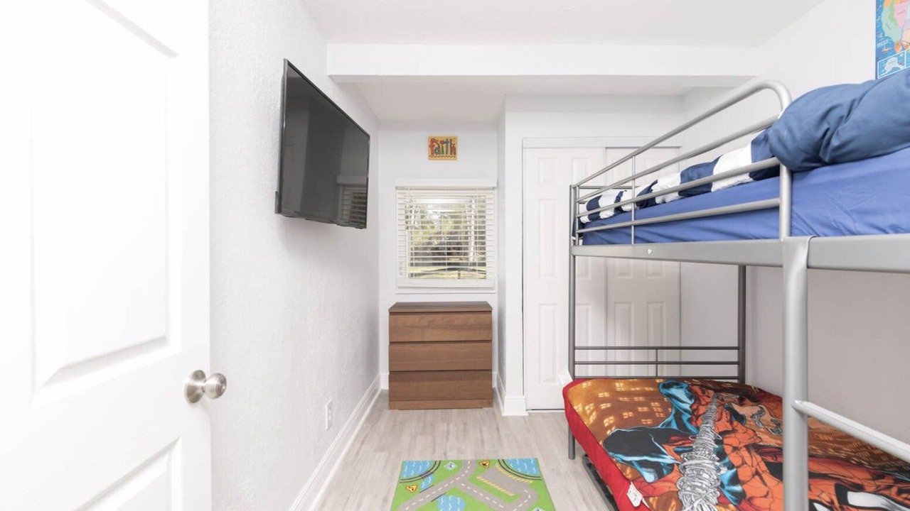 Photo of Bedroom in Bearss Plaza