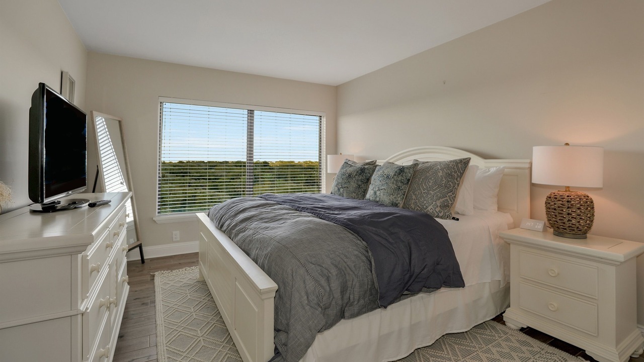 Photo of Bedroom in Amelia City